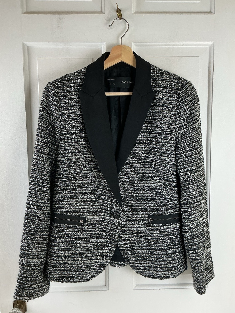 Zara tweed blazer with zipper detail, sz M
